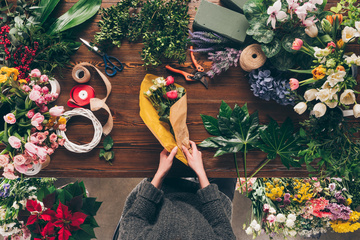 Rendez-vous dans votre boutique de fleurs pour choisir vos compositions